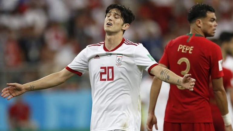 Ιράν: «Αντίο» στην Εθνική στα 23 του είπε ο Αζμούν