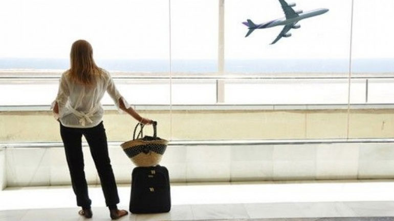 Οδηγός της ΑΑΔΕ για τα δικαιώματα και τις υποχρεώσεις των ταξιδιωτών