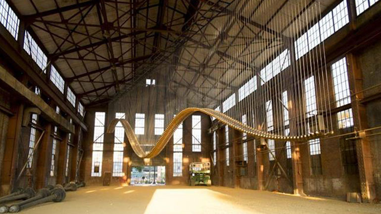 H διαμαρτυρία των Ολυμπιονικών του 1968  σε μια εικαστική εγκατάσταση