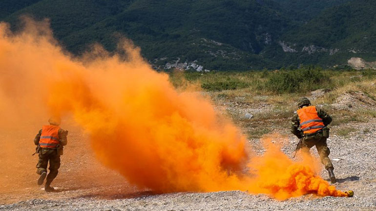 Εντυπωσιακές εικόνες από τη θερινή εκπαίδευση των σπουδαστών της Σχολής Μονίμων Υπαξιωματικών Εντυπωσιακές εικόνες από τη θερινή εκπαίδευση των σπουδαστών της Σχολής Μονίμων Υπαξιωματικών