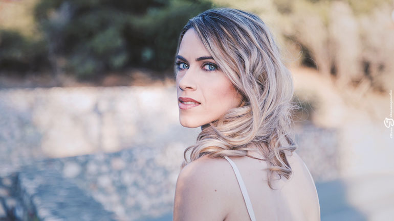 Η Σαββέρια Μαργιολά σε καλοκαιρινή περιοδεία