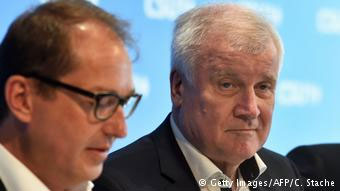 Ο επικεφαλής των βουλευτών της CSU, Αλεξάντερ Ντομπρίντ, φαίνεται να επιδιώκει την παραμονή Ζεεχόφερ