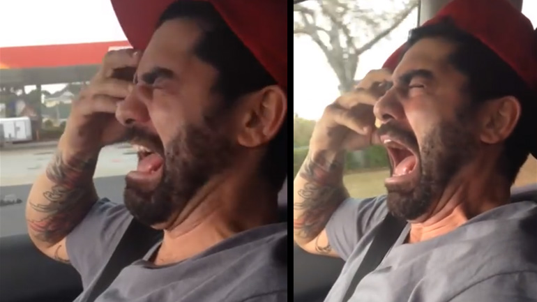 Πατέρας μιμείται τον γιο του την ώρα που κλαίει