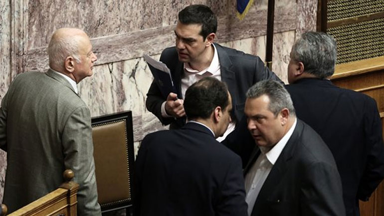 Βουλευτές του ΣΥΡΙΖΑ ζητούν από το ΥΠΕΘΑ να απαλειφθεί ο όρος «λαθρομετανάστευση»