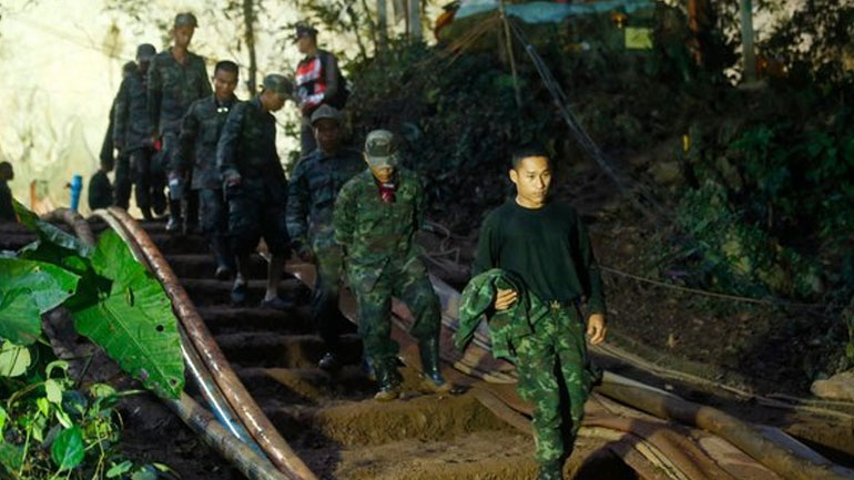 Ταϊλάνδη: Εθνική κινητοποίηση για τα παιδιά που έχουν παγιδευτεί σε σπήλαιο