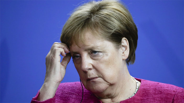 Η Μέρκελ στη δίνη μιας κυβερνητικής κρίσης