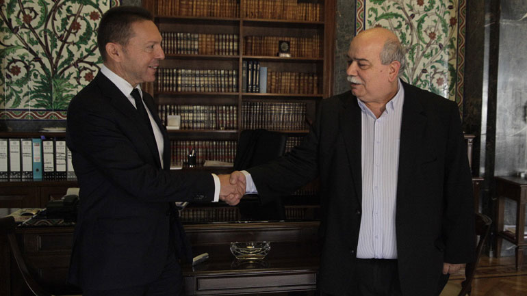 «Καμπανάκι» Γ. Στουρνάρα για τα υψηλά πλεονάσματα