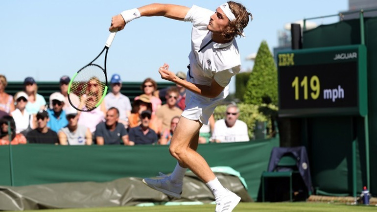 Στον β’ γύρο του Γουίμπλεντον ο Τσιτσιπάς