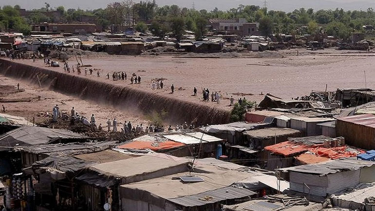 Πακιστάν: Τουλάχιστον έξι νεκροί από τις βροχές στη Λαχόρη