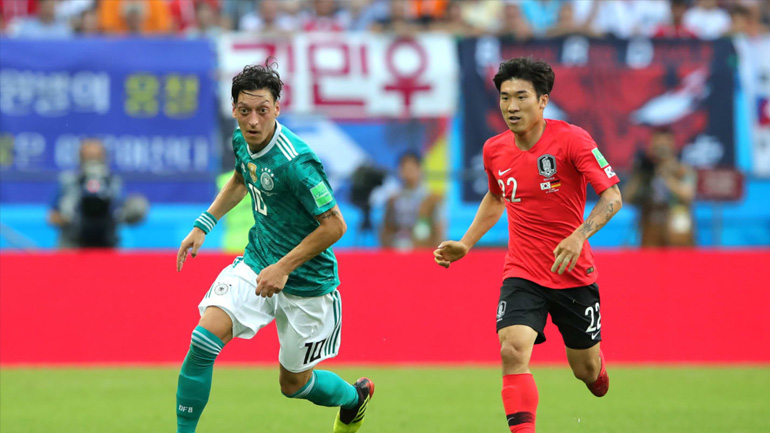 Η «Bild» κράζει τον Οζίλ