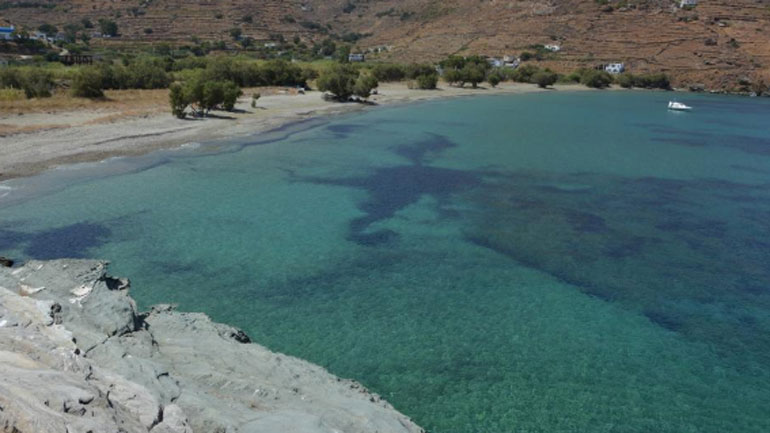 Οι μαγικές παραλίες της Σερίφου