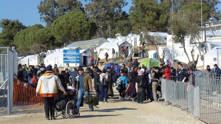 Μυτιλήνη: Διαμαρτυρίες για την απόφαση της Περιφέρειας να διακόψει τη λειτουργία της δομής φιλοξενίας