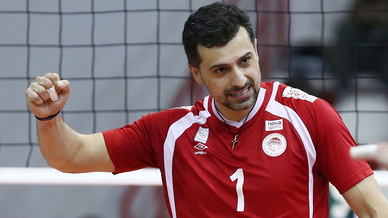Βόλεϊ: Υπέγραψε νέο συμβόλαιο με τον Ολυμπιακό ο Χριστοφιδέλης