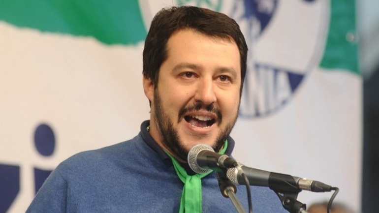 Σαλβίνι: «Οι άδειες παραμονής για ανθρωπιστικούς λόγους να δίνονται μόνον σε όποιον έχει δικαίωμα»