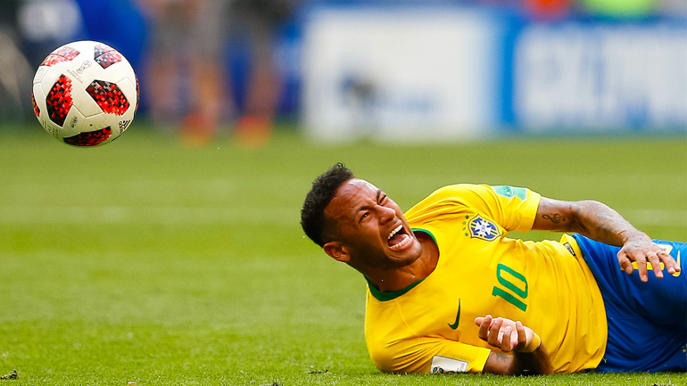 Πού πήγε ο Neymar μετά το φάουλ;