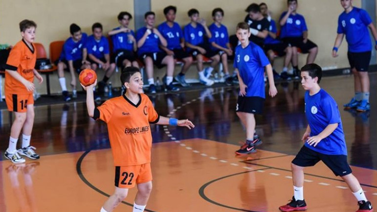 «Ένα εξαήμερο γεμάτο χάντμπολ»