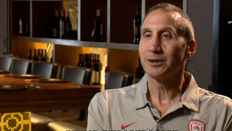 «Να επιστρέψει ο Ολυμπιακός στις μέρες δόξας»