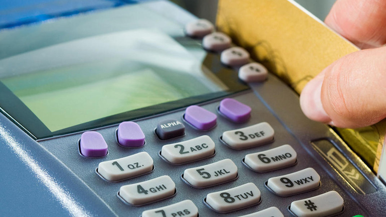 ΙΟΒΕ: Η αύξηση των ηλεκτρονικών πληρωμών στη μάχη κατά της φοροδιαφυγής