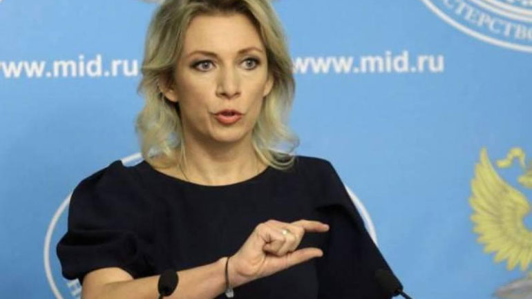 Ζαχάροβα: «Να μην υποκύπτει σε “βρώμικα πολιτικά παιχνίδια” η βρετανική αστυνομία»