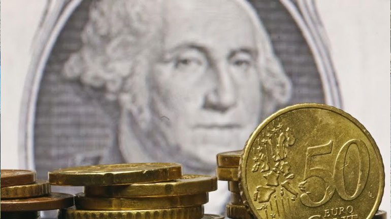 Η ενδεικτική ισοτιμία ευρώ/δολαρίου διαμορφώθηκε στα 1,1709 δολάρια