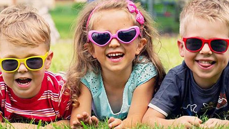 Παιδικά γυαλιά ηλίου: Όσα πρέπει να γνωρίζετε