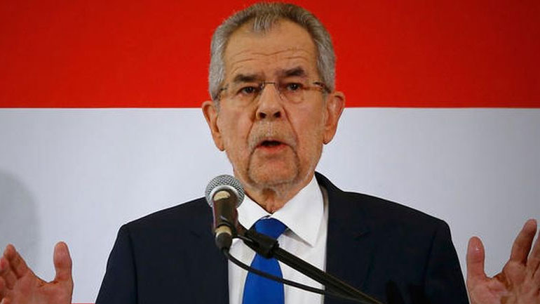 Ο πρόεδρος της Αυστρίας προειδοποιεί για τα κλειστά σύνορα