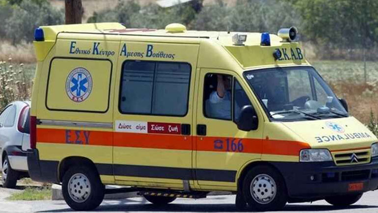 Επιχείρηση μεταφοράς τραυματισμένου αγοριού από καταφύγιο στον Όλυμπο