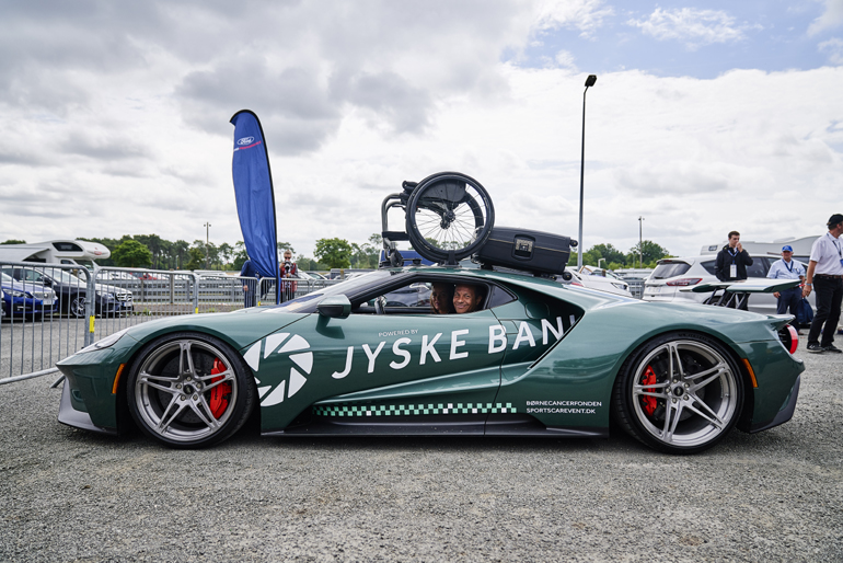 Το πρώτο Ford GT που παραδόθηκε στην Ευρώπη σε ΑΜΕΑ