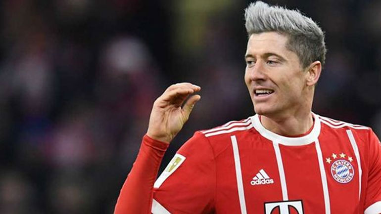 Ο Robert Levandowski απολαμβάνει τις διακοπές του στο Νησί των Ανέμων