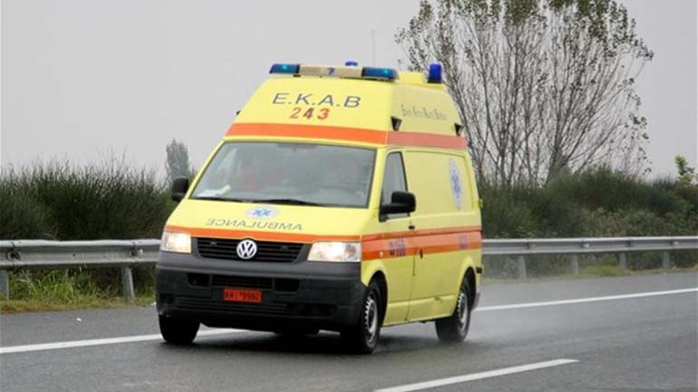 Καταπλακώθηκε από το δένδρο που έκοβε