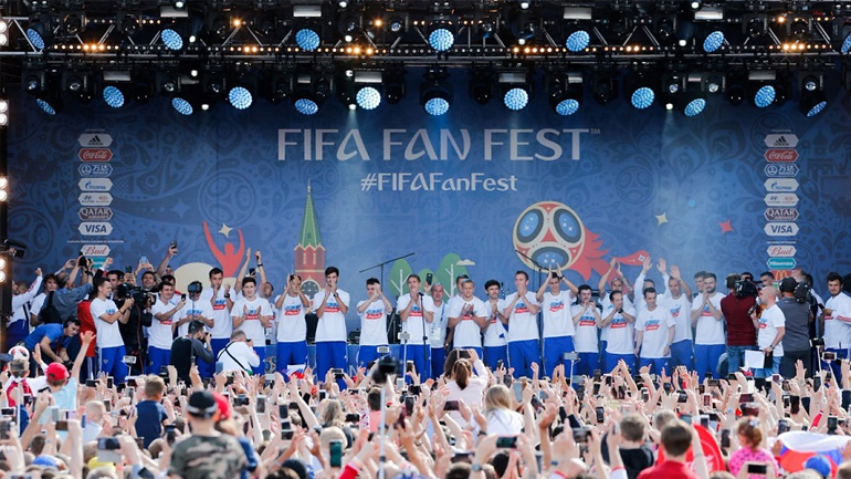 Αποθεώθηκαν οι Ρώσοι στη Μόσχα