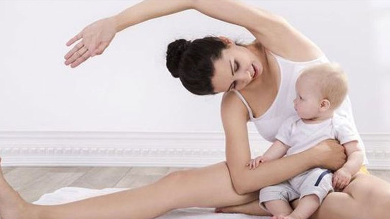 Ο υγιεινός τρόπος ζωής της μητέρας «ασπίδα» κατά της παιδικής παχυσαρκίας