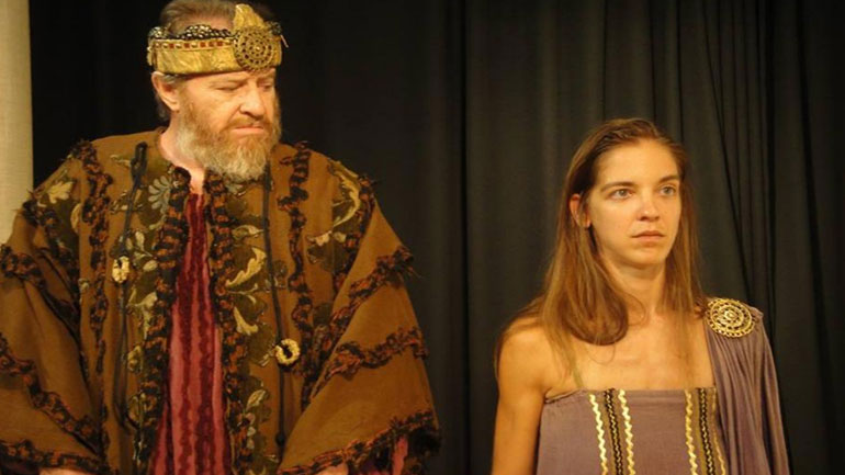 Η «Αντιγόνη» στο Ανοιχτό θέατρο του Άλσους Βεϊκου Η «Αντιγόνη» στο Ανοιχτό θέατρο του Άλσους Βεϊκου