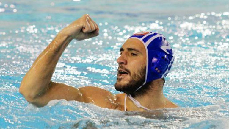 Πόλο: «Κρέμασε» το σκουφάκι του ο Δελακάς