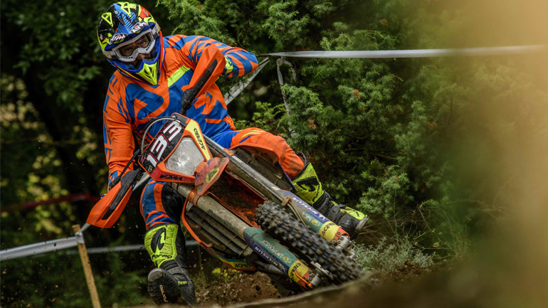 H KTM στην κορυφή του Enduro