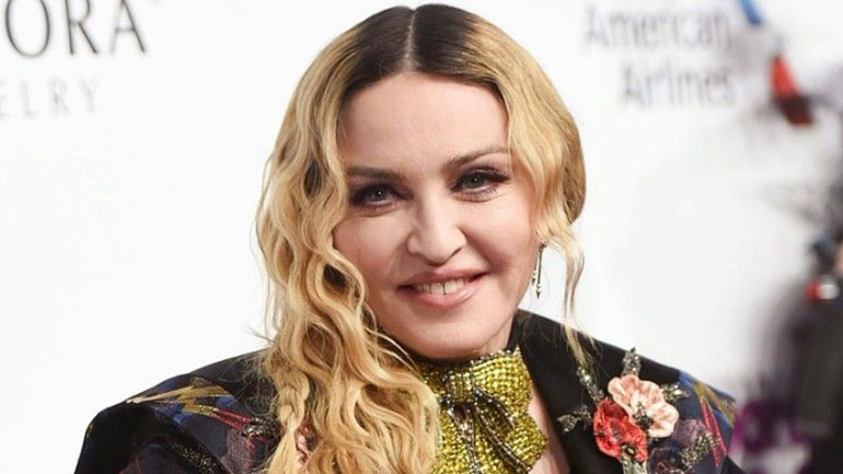 Μπερδεύει η Μαντόνα με τη Μύκονο