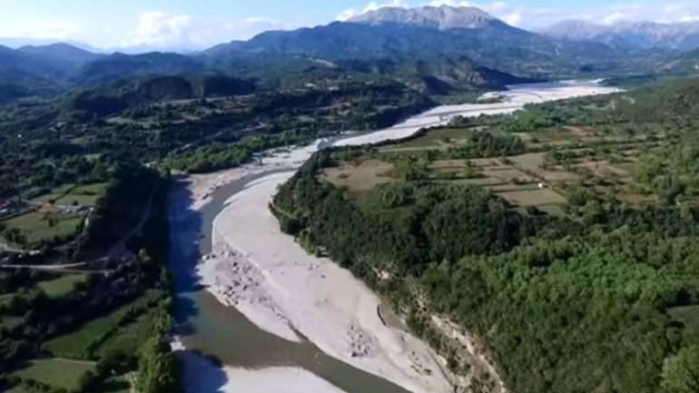 Απόδραση στις παραλίες της κοιλάδας του Αχελώου