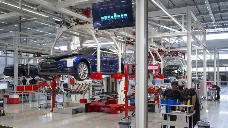 Η Tesla ετοιμάζει τεράστια μονάδα παραγωγής στην Κίνα