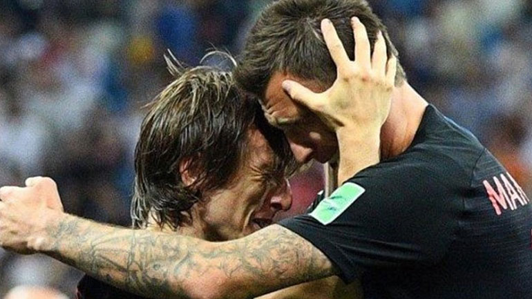 Με συμπεριφορά εργάτη στο γήπεδο ο αρχηγός Κροατίας!