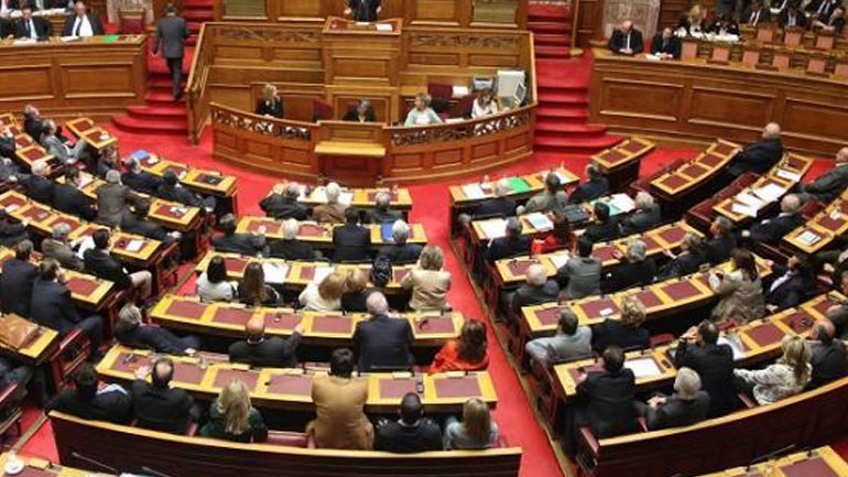 Την ίδια ημέρα ευρωεκλογές και αυτοδιοικητικές εκλογές, εισηγούνται, με νέα τροπολογία, οι 16 βουλευτές του ΣΥΡΙΖΑ