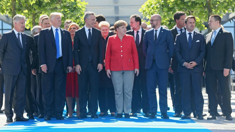 Η Μόσχα κατηγορεί το ΝΑΤΟ ότι έχει βάσεις κοντά στα σύνορά της