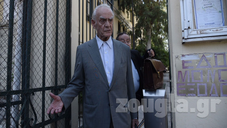 Ελεύθερος με περιοριστικούς όρους ο Άκης Τσοχατζόπουλος