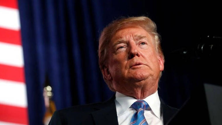 Ο Τραμπ αρχίζει σήμερα μια επίσκεψη στο Ηνωμένο Βασίλειο σε εχθρικό κλίμα