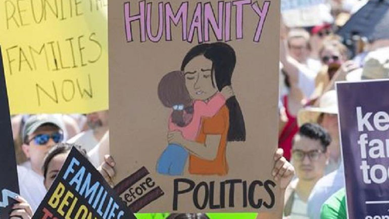 ΗΠΑ: Μόνο 57 νήπια επανενώθηκαν με τις οικογένειές τους ΗΠΑ: Μόνο 57 νήπια επανενώθηκαν με τις οικογένειές τους