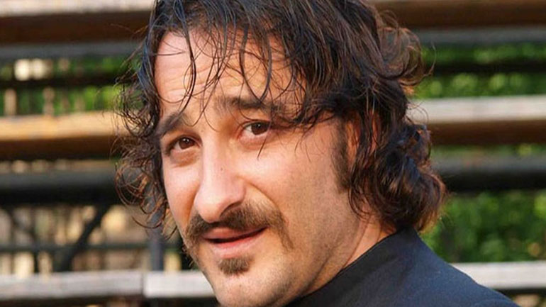 Βασίλης Χαραλαμπόπουλος: «Το να παίζεις Αριστοφάνη, είναι ένα γλέντι ψυχής» Βασίλης Χαραλαμπόπουλος: «Το να παίζεις Αριστοφάνη, είναι ένα γλέντι ψυχής»