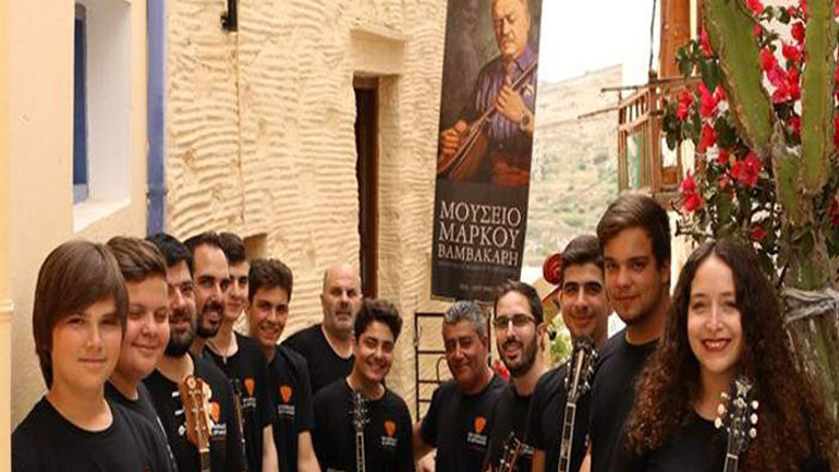 Ξαρχάκος – Νταλάρας σε αφιέρωμα στον Μάρκο Βαμβακάρη στο Κέντρο Πολιτισμού Ίδρυμα Νιάρχος