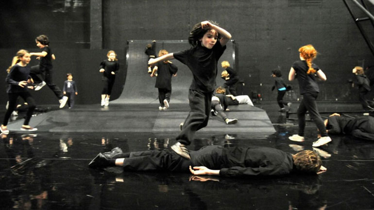 Ο Μπορίς Σαρμάτς με την παράσταση Εnfant στο Φεστιβάλ Αθηνών