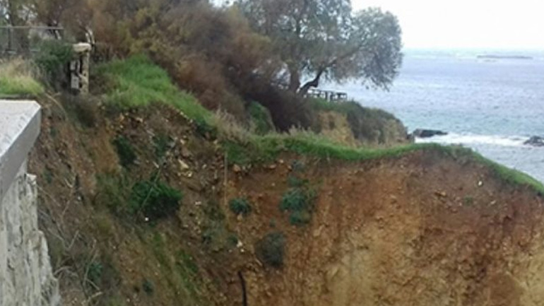 Πτώμα 22χρονου βρέθηκε στο Κουμ Καπί στα Χανιά Πτώμα 22χρονου βρέθηκε στο Κουμ Καπί στα Χανιά