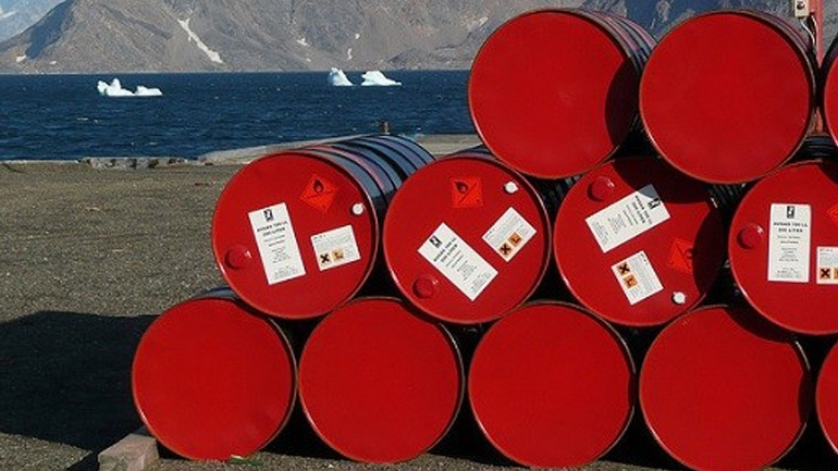 Μικτές τάσεις στις πετρελαϊκές τιμές