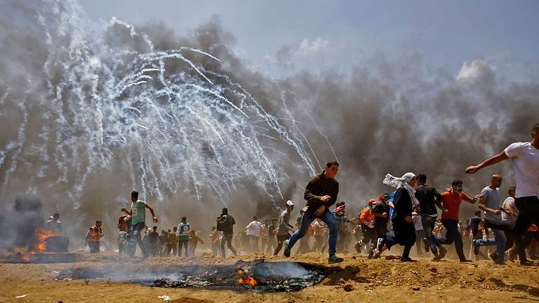 Tουλάχιστον δύο Παλαιστίνιοι σκοτώθηκαν από ισραηλινά αεροπορικά πυρά στη Γάζα